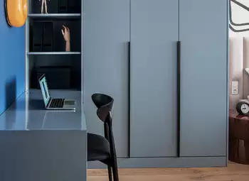 Blog - Gabinet w domu — jak zaprojektować komfortowy home office w apartamencie